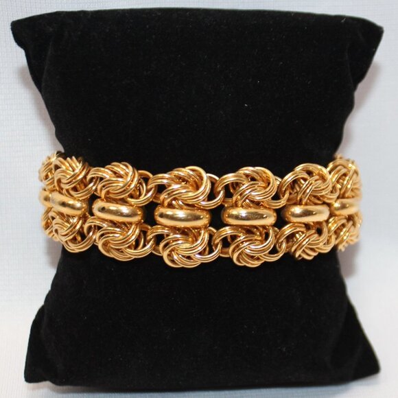 Chunky Italian Golden Tone Lightweight Bracelet - Picture 1 of 7